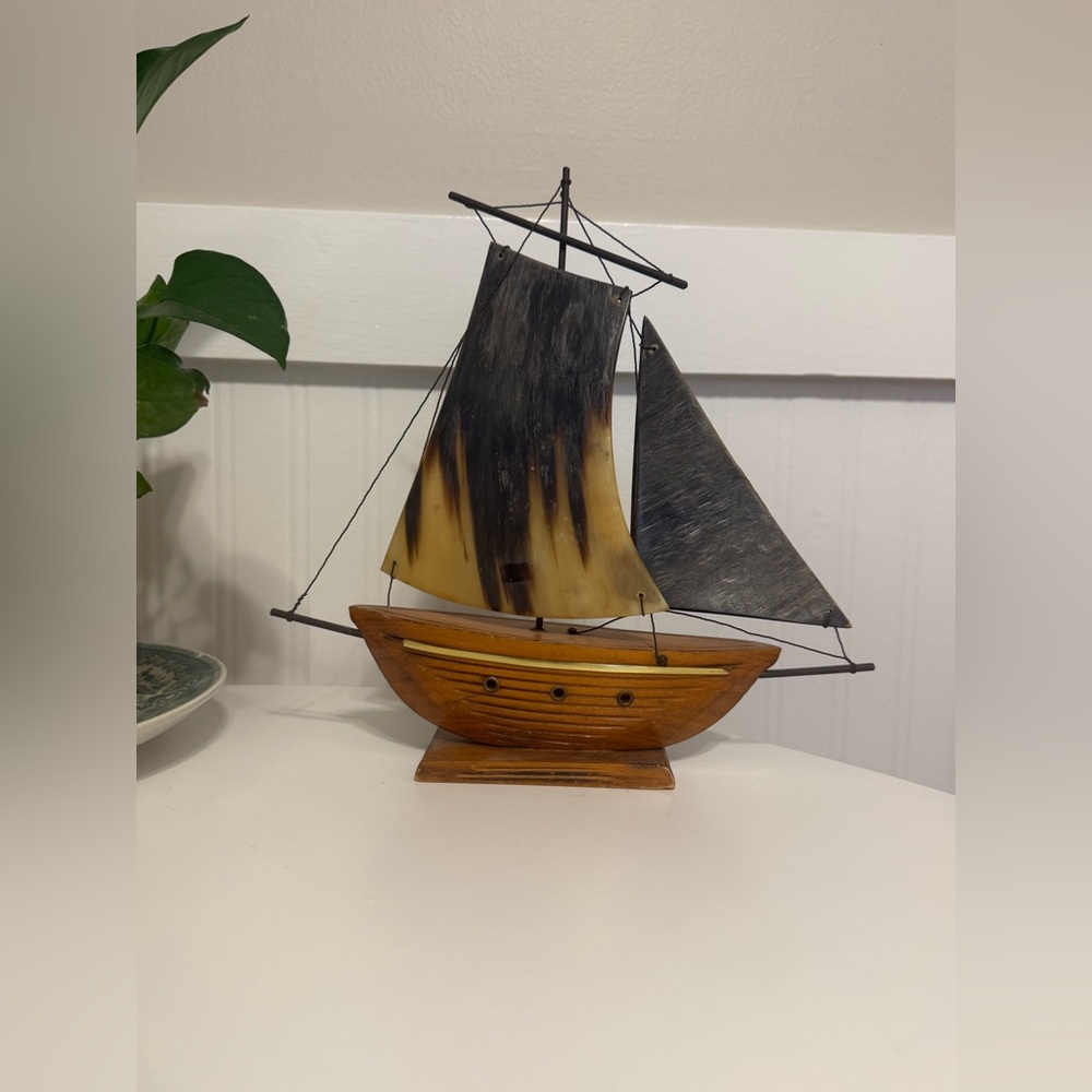 Vtg Carved Horn Sailing Clipper Ship Nautical Pirate Scooner Boat Rare 10.5”